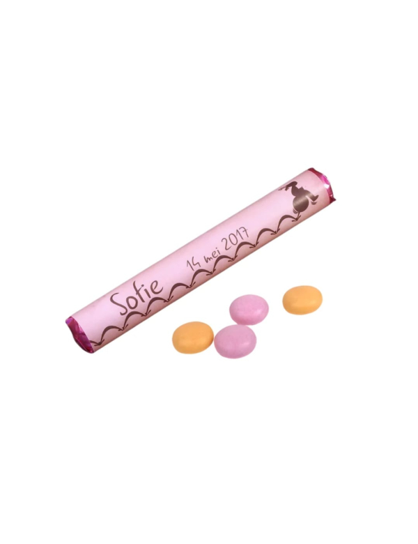 Mentos - meisje op bal Mentos - meisje op bal