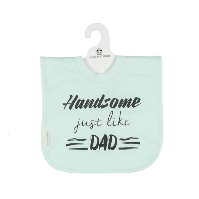 Slabbetje groen: Handsome just like dad