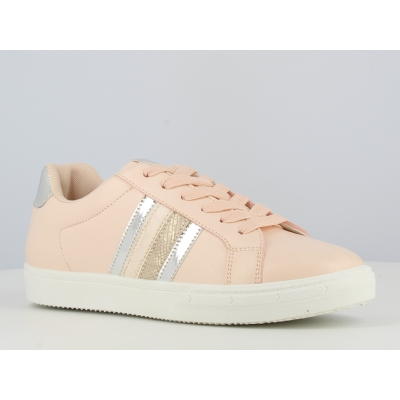 sneaker roos